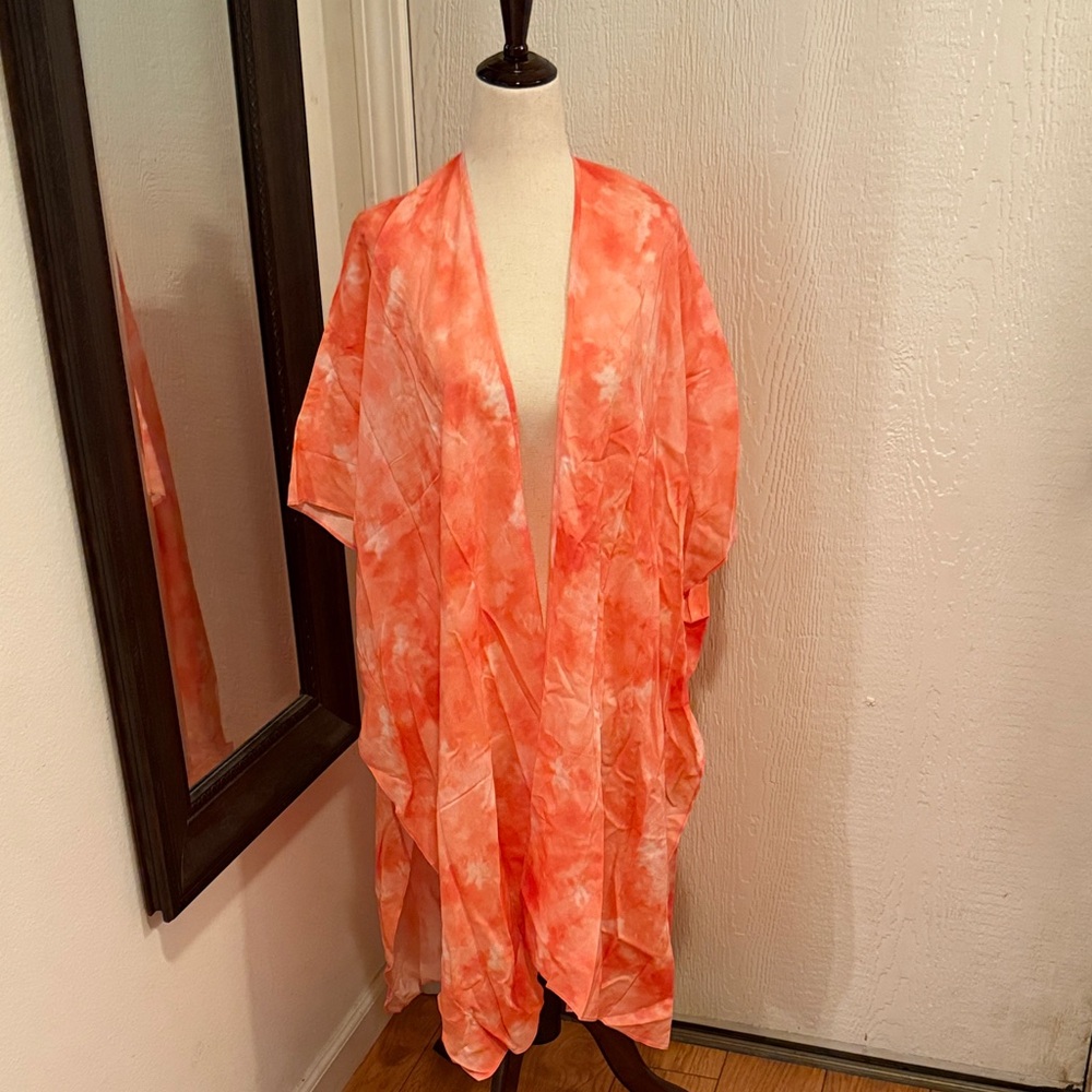 Koy Resort Tie-Dye Aquarella Kimono